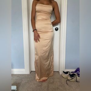XS GOLD PROM DRESS OPEN BACK
